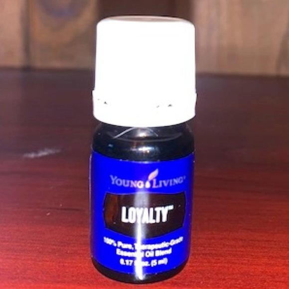 Young Living Loyalty Essential Oil 5 ml - Picture 1 of 2